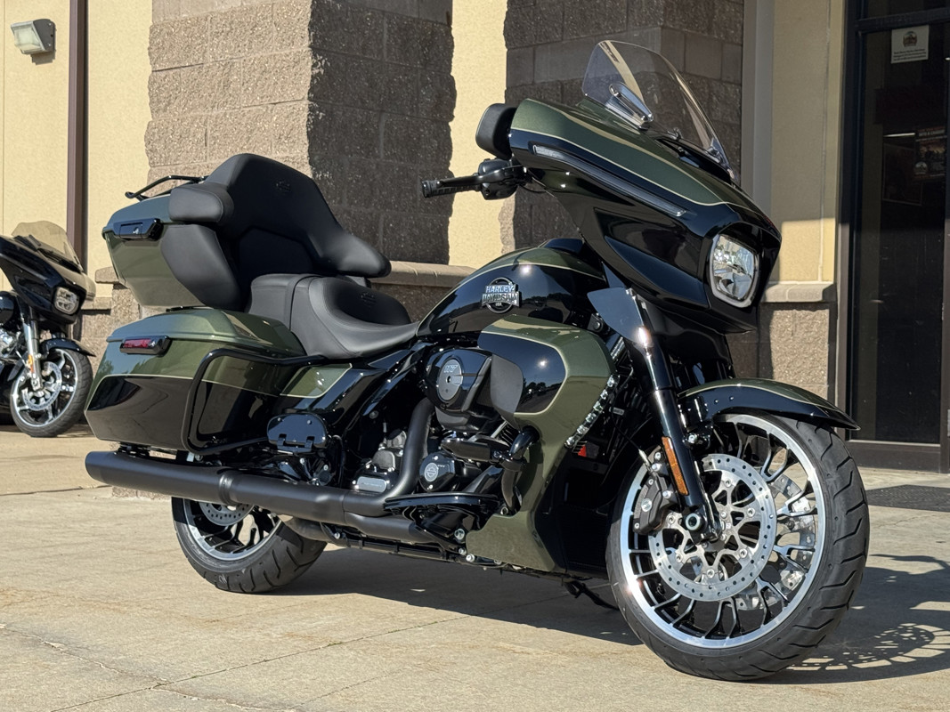 Street Glide® Limited