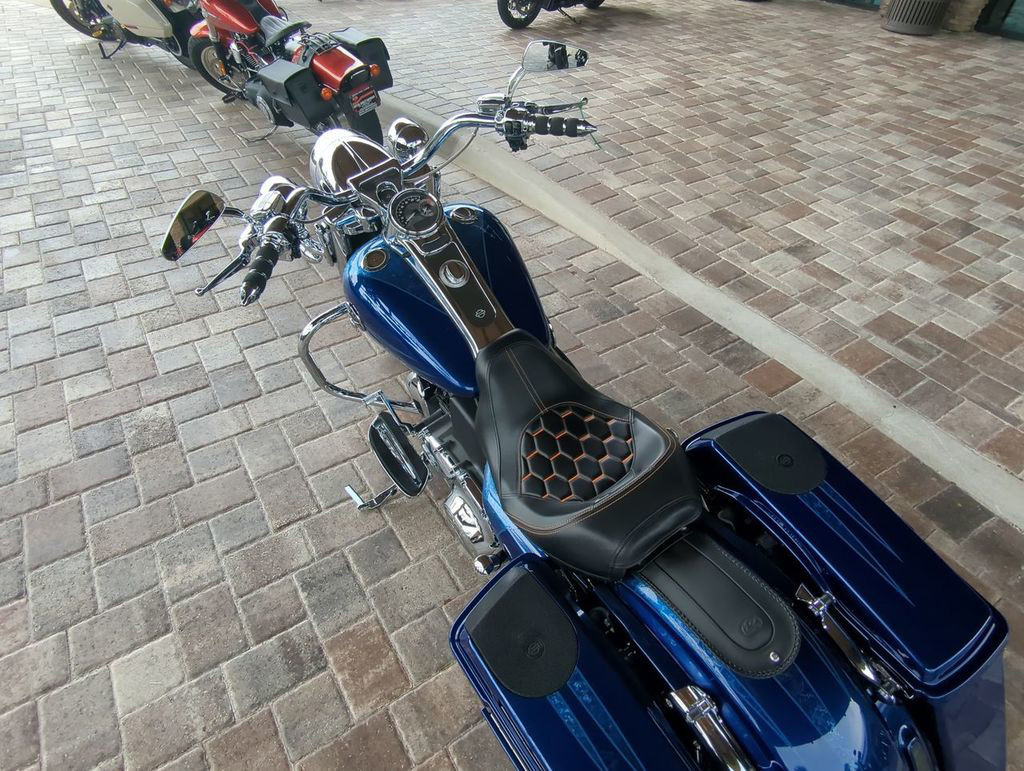 CVO® Road King®