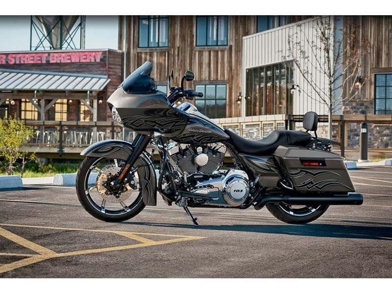 Road Glide® Custom