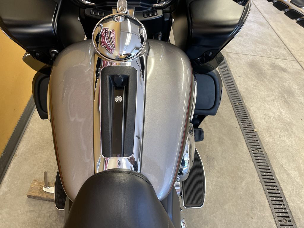 Road Glide® Ultra