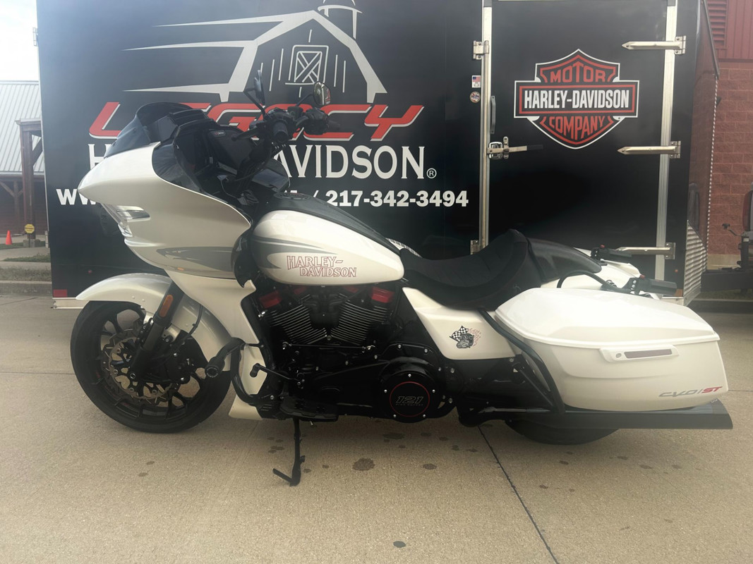 CVO® Road Glide® ST