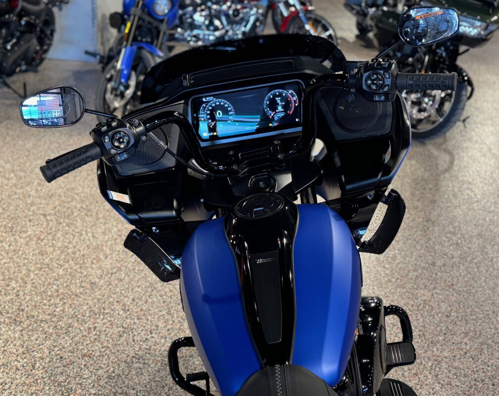 Road Glide®