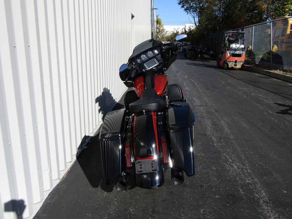 CVO® Street Glide®