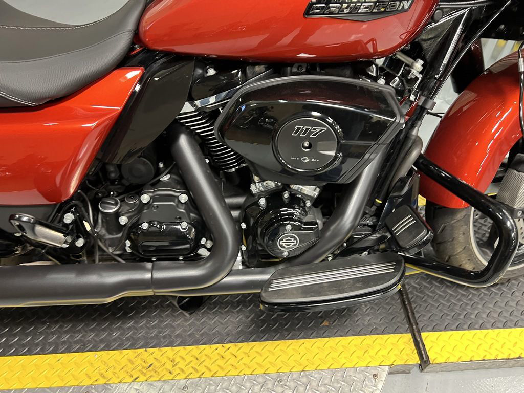 Street Glide®
