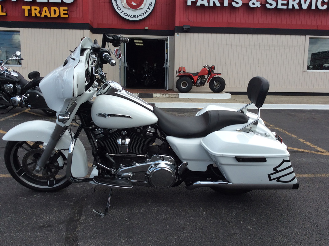 Street Glide® Special