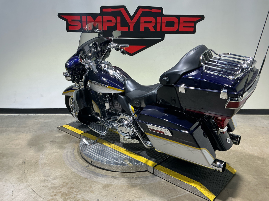 CVO® Ultra Classic® Electra Glide®