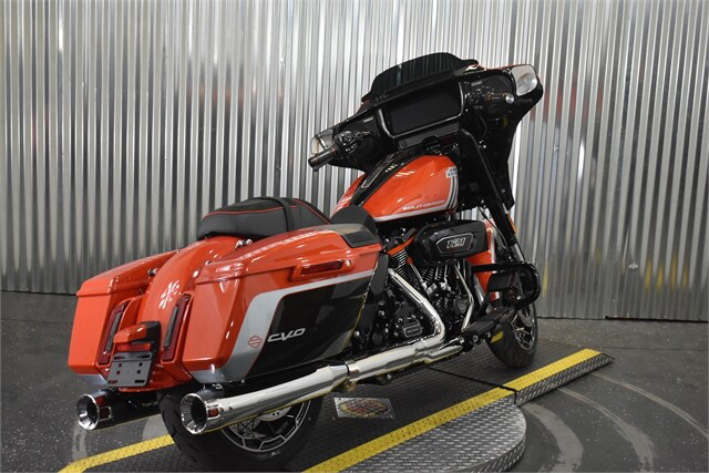 CVO® Street Glide®