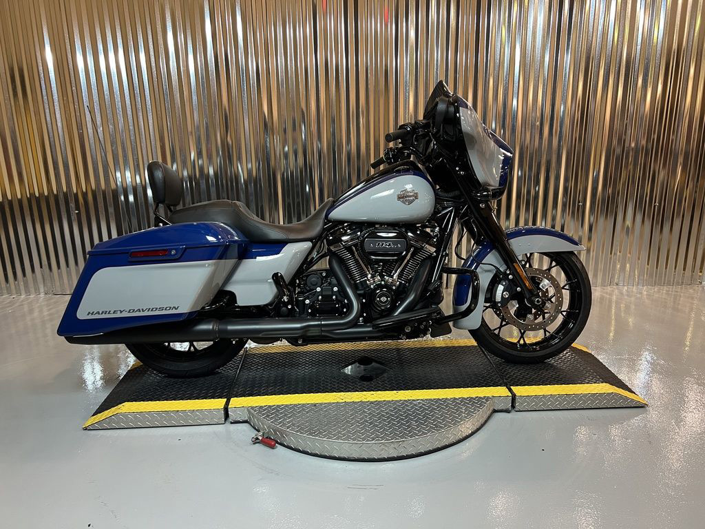 Street Glide® Special