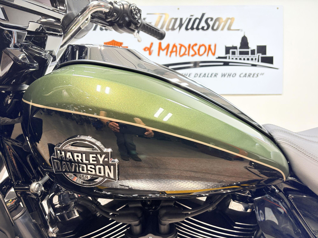 Street Glide® Limited