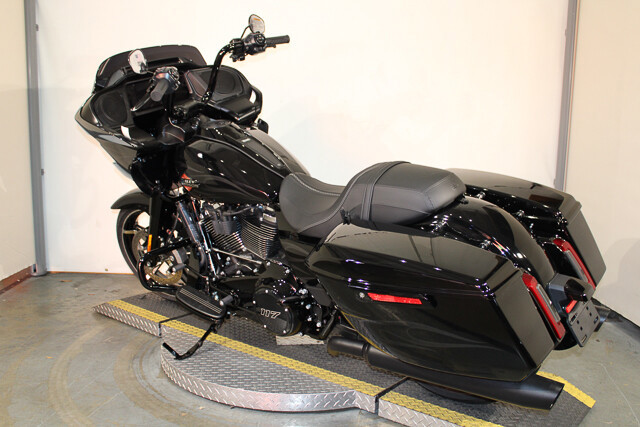Road Glide®