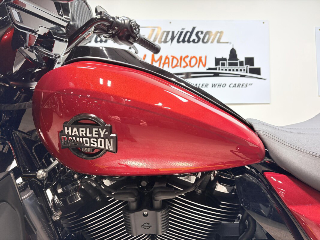 Street Glide® Limited