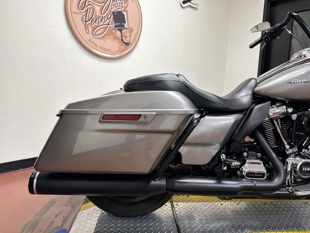 Road Glide®