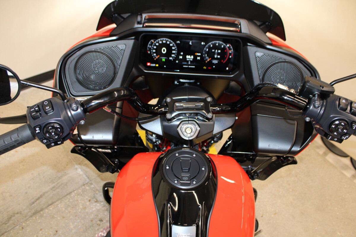Road Glide®
