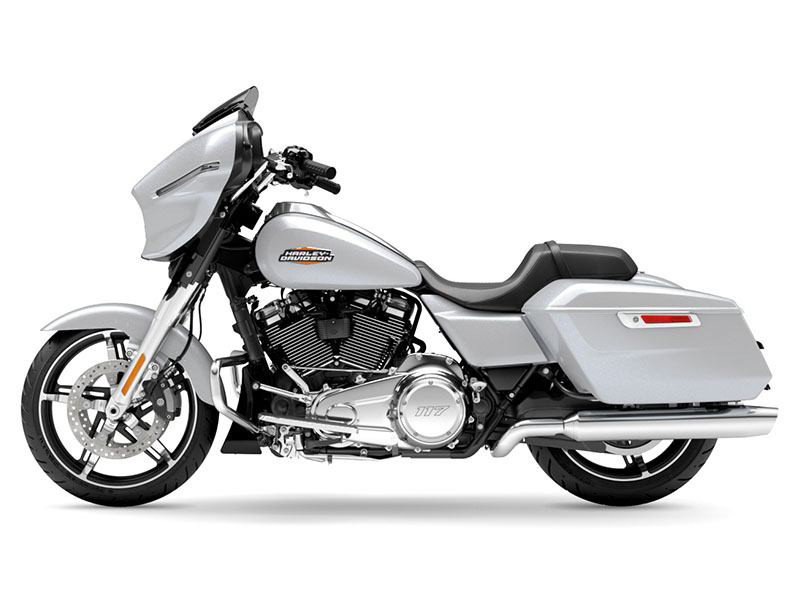 Street Glide®