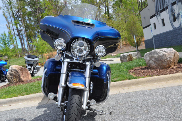 Electra Glide® Ultra® Limited 115th Anniversary