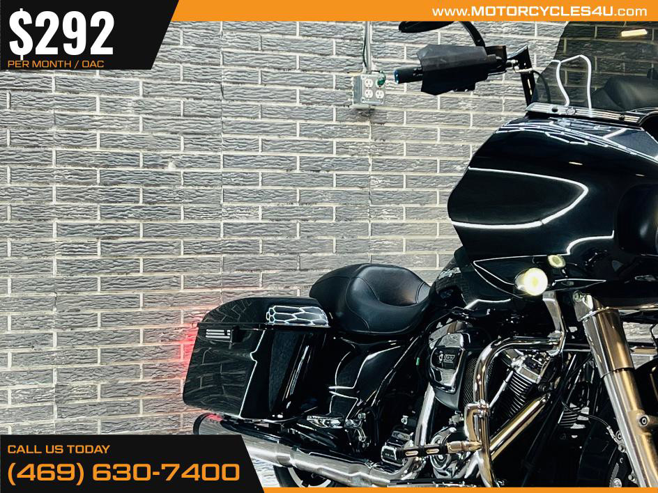 Road Glide®