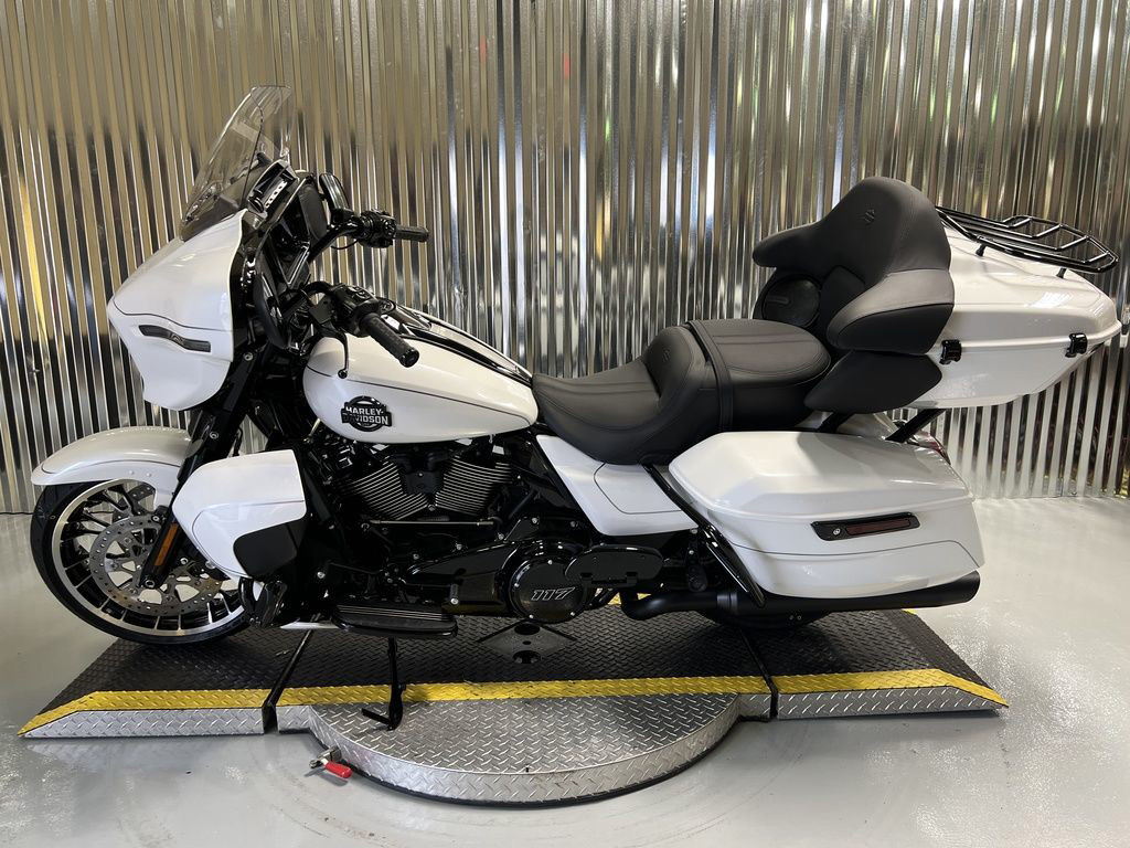 Street Glide® Limited