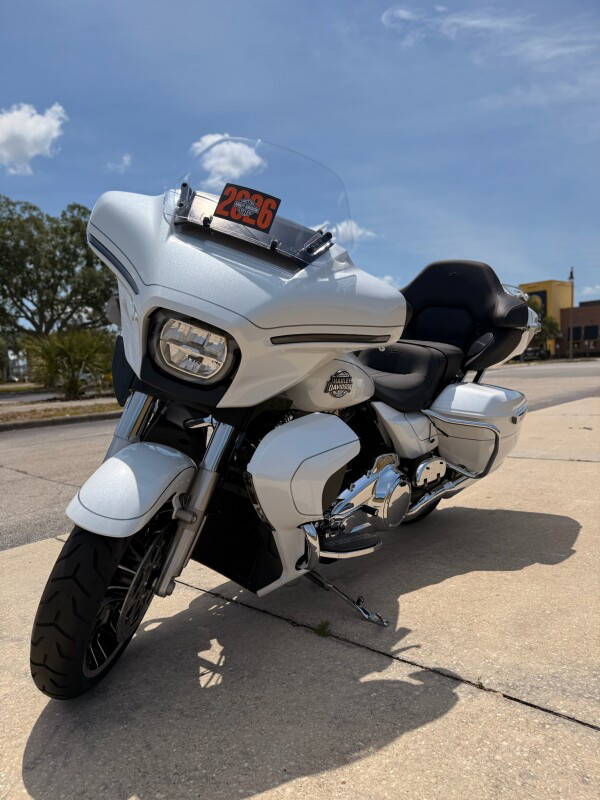 Street Glide® Limited