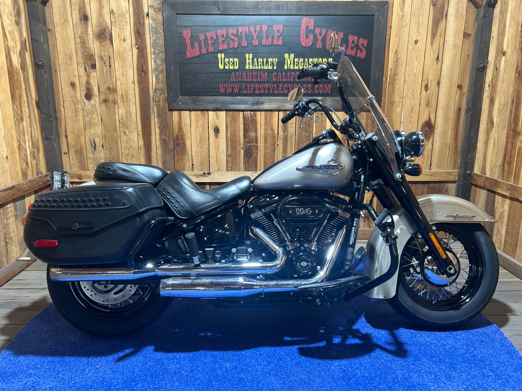 Softail® Heritage Classic 114
