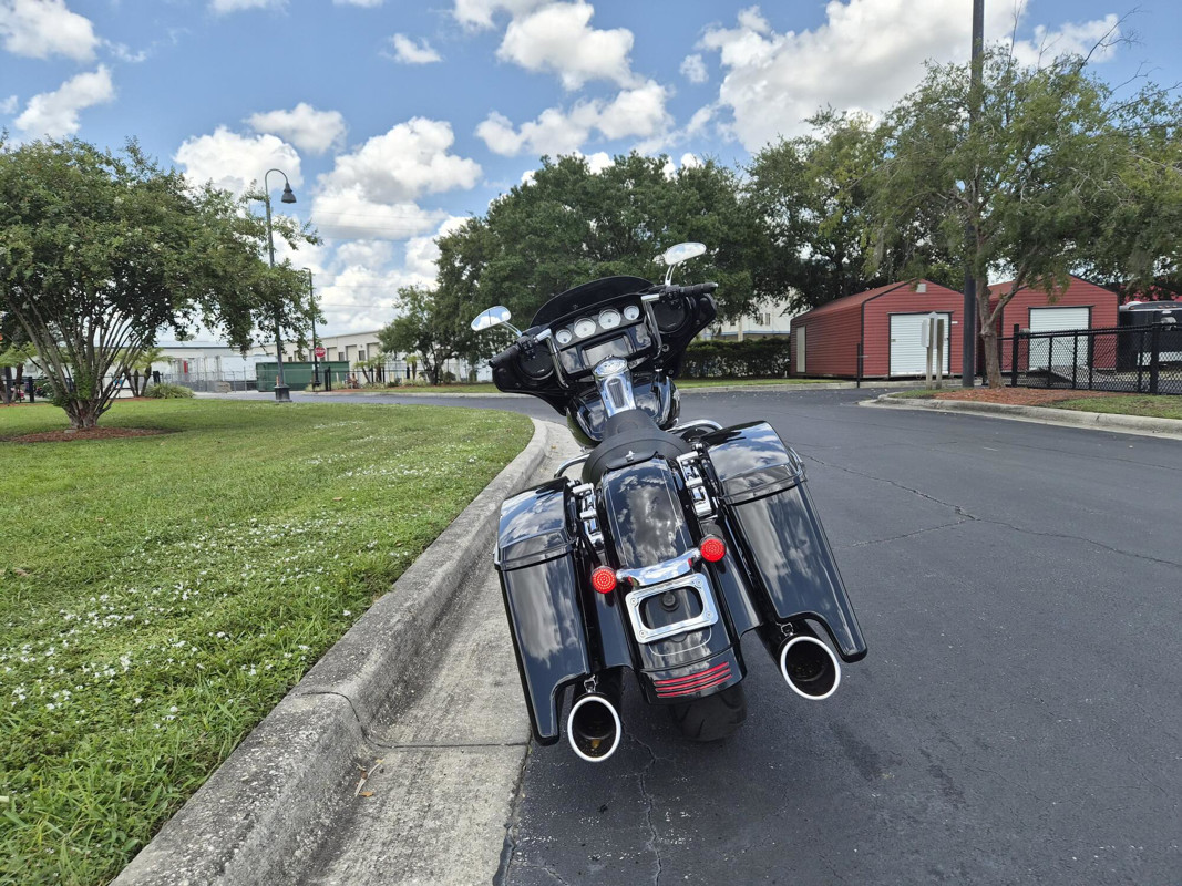 Street Glide® Special