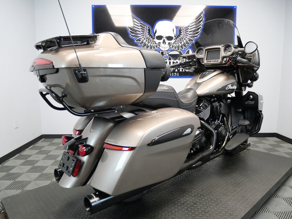 Roadmaster Dark Horse