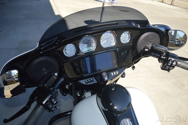 Street Glide® Special