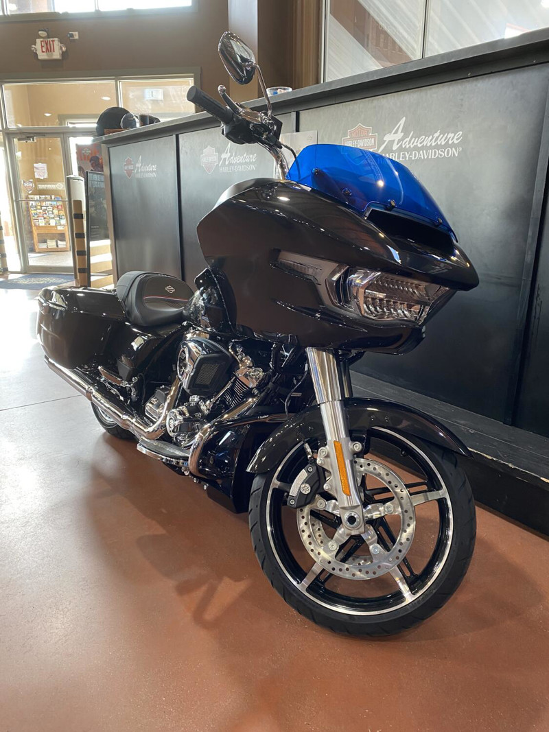 Road Glide®
