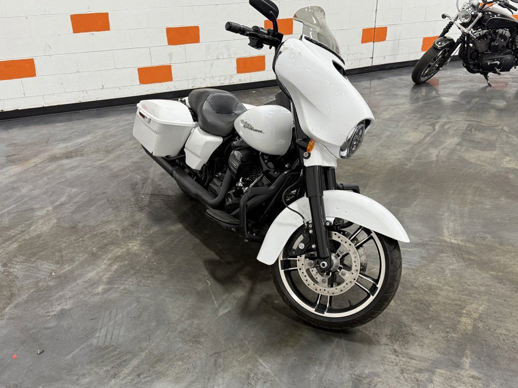 Street Glide® Special