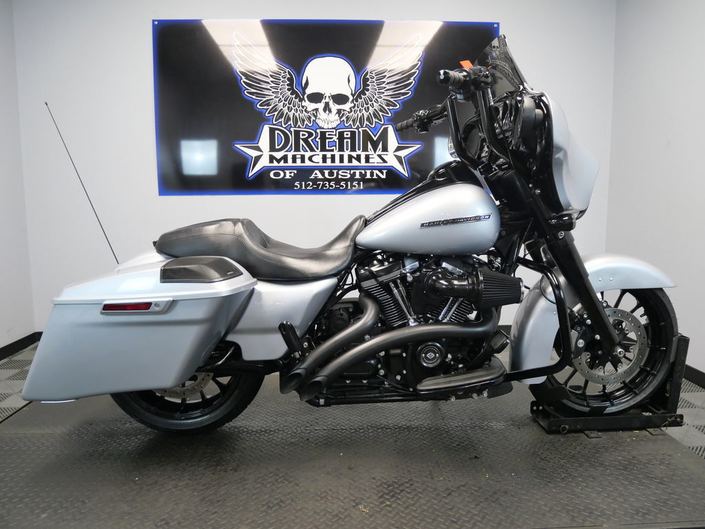 Street Glide® Special