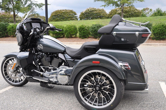 Street Glide® 3 Limited