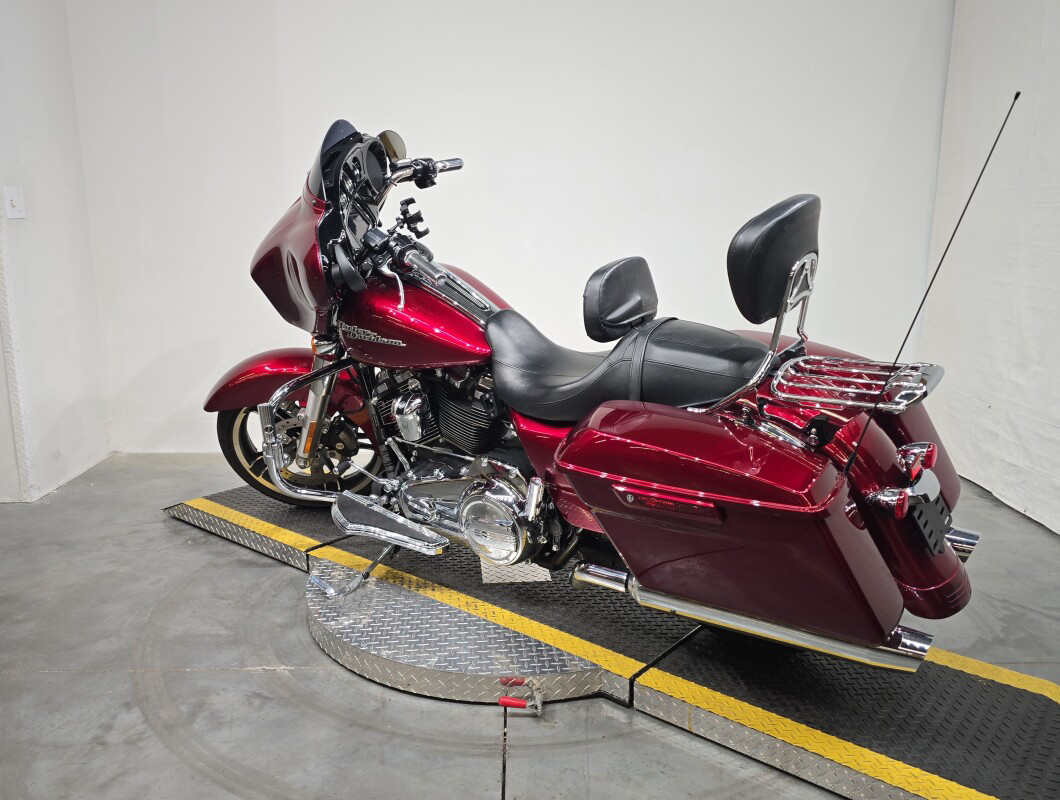Street Glide® Special