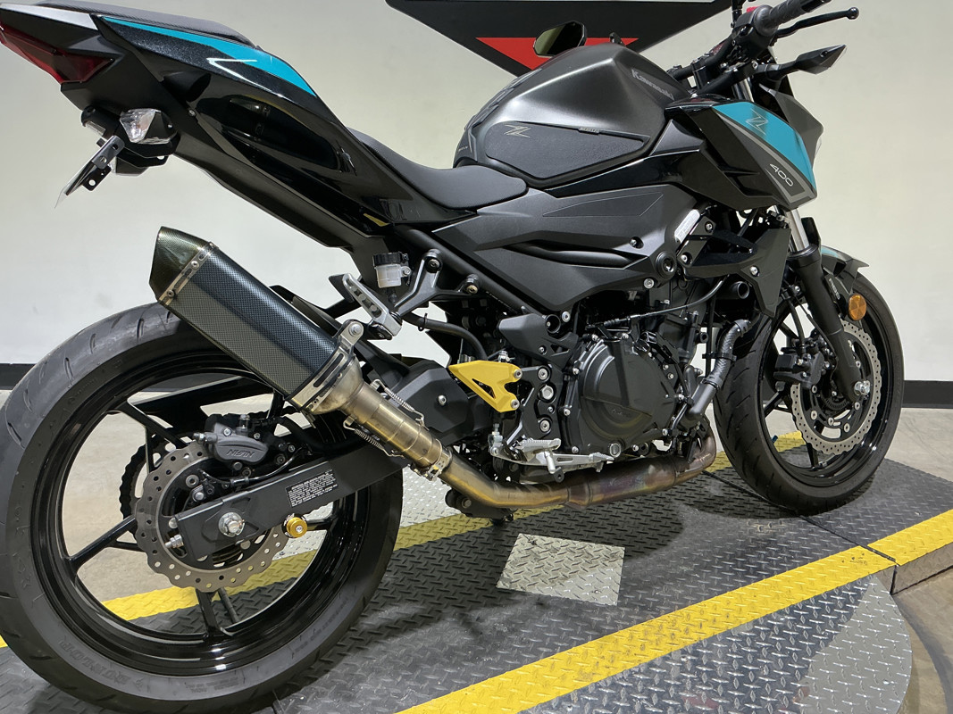 Z400 ABS