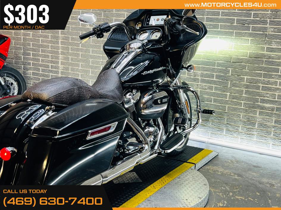 Road Glide®