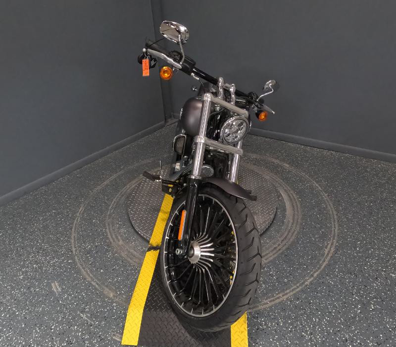 Softail® Breakout®