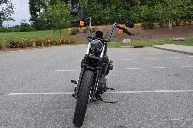 Iron 883®
