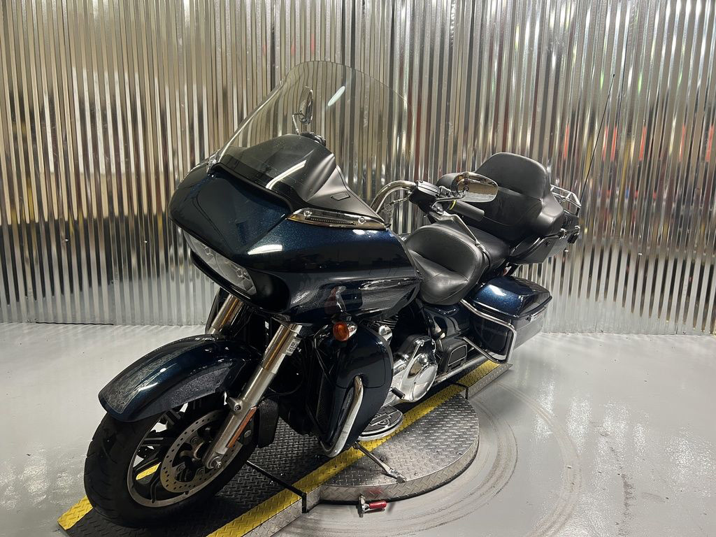 Road Glide® Ultra