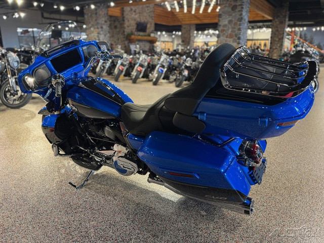 CVO® Street Glide® Limited