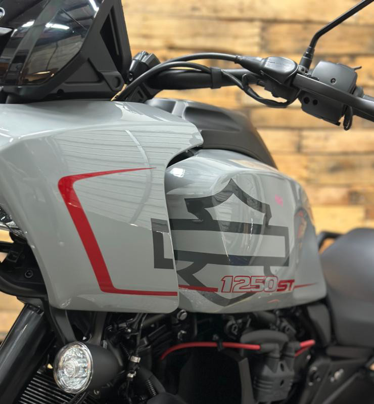 Pan America® 1250 ST