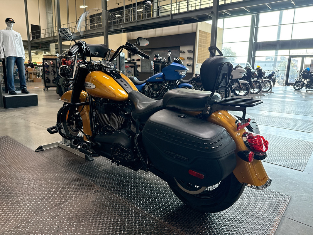 Heritage Classic 114