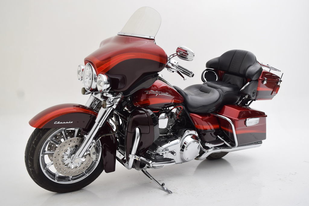 CVO® Ultra Classic® Electra Glide®