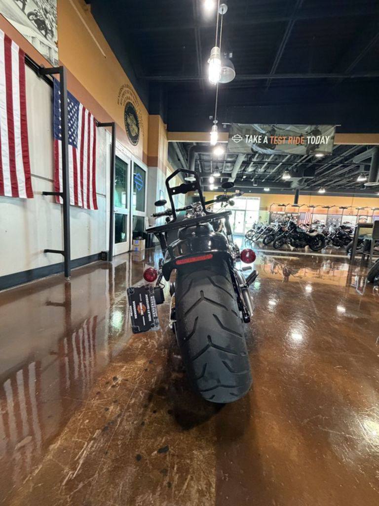 Softail® Breakout®