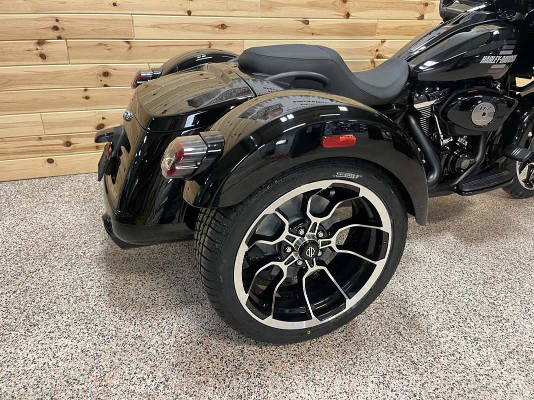 Road Glide® 3