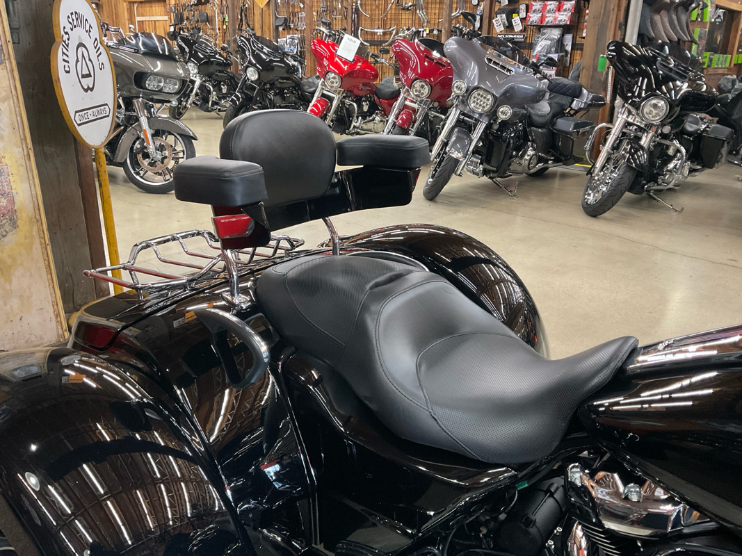 Road Glide® 3
