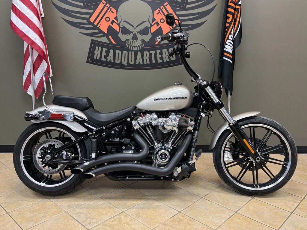 Softail® Breakout®