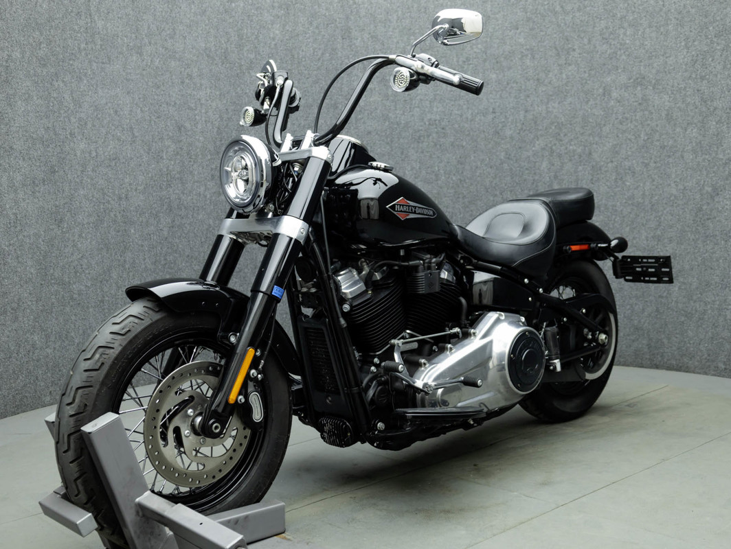 Softail® Slim®