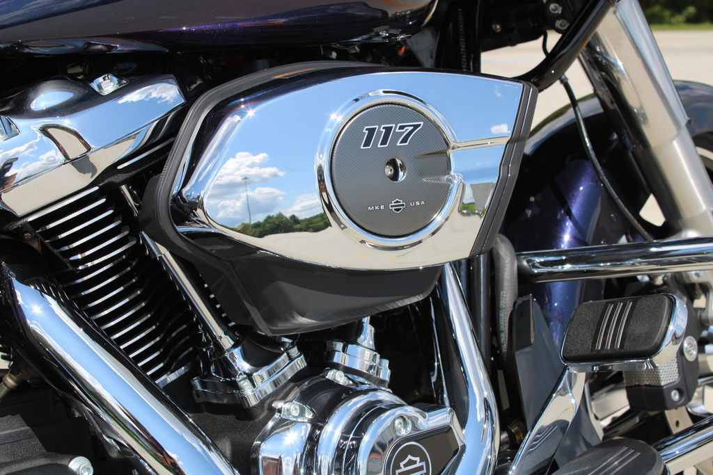 Road Glide®
