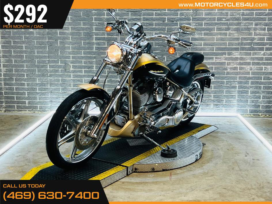 Screamin' Eagle® Softail® Deuce