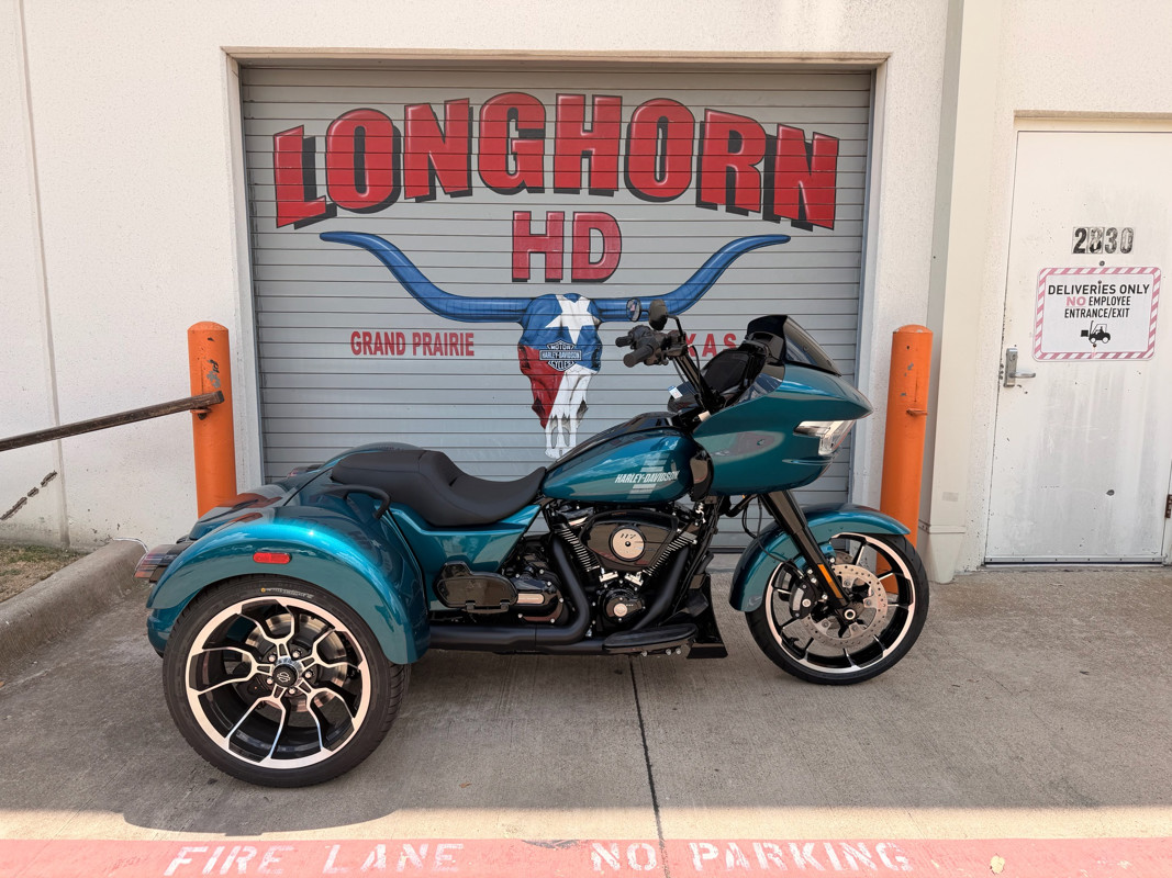 Road Glide® 3