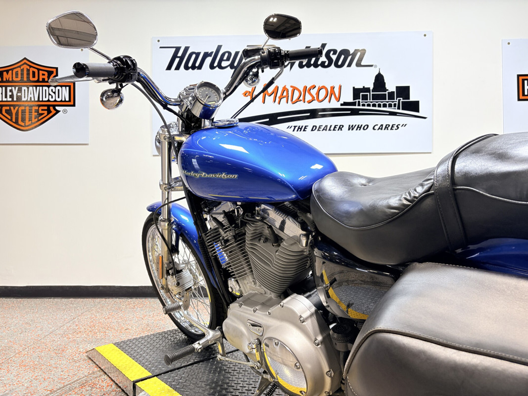 Sportster® 883 Custom