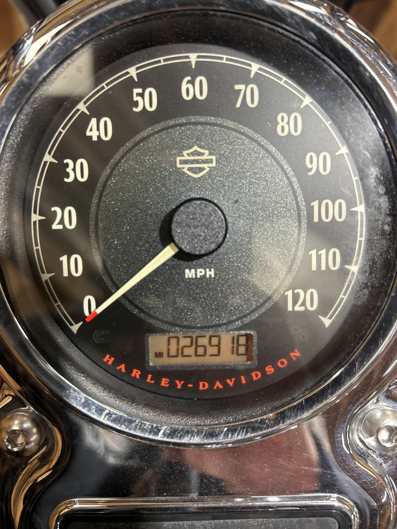 Dyna® Super Glide® Custom